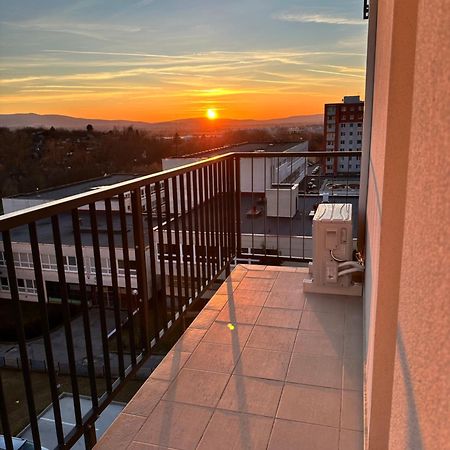 Trendy Apartment Trenčín エクステリア 写真